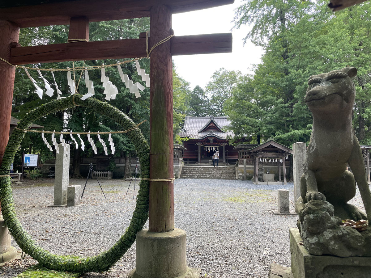 椋神社拝殿